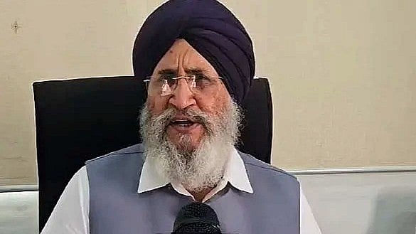 کسانوں کے ساتھ مرکزی اور پنجاب حکومتیں دھوکہ کر رہی، انھیں مستقل بے عزت کیا جا رہا: دلبیر سنگھ چیما