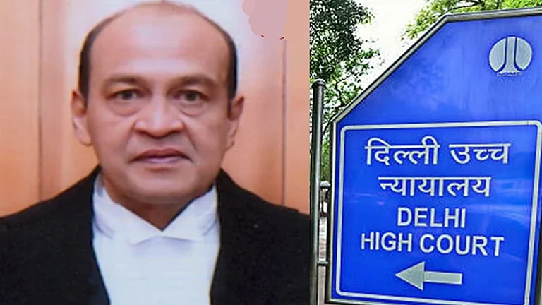 پوپ فرانسس کے انتقال پر ہندوستان میں بھی غم کا ماحول، پی ایم مودی، کھڑگے، راہل اور پرینکا سمیت کئی لیڈران کا اظہارِ تعزیت