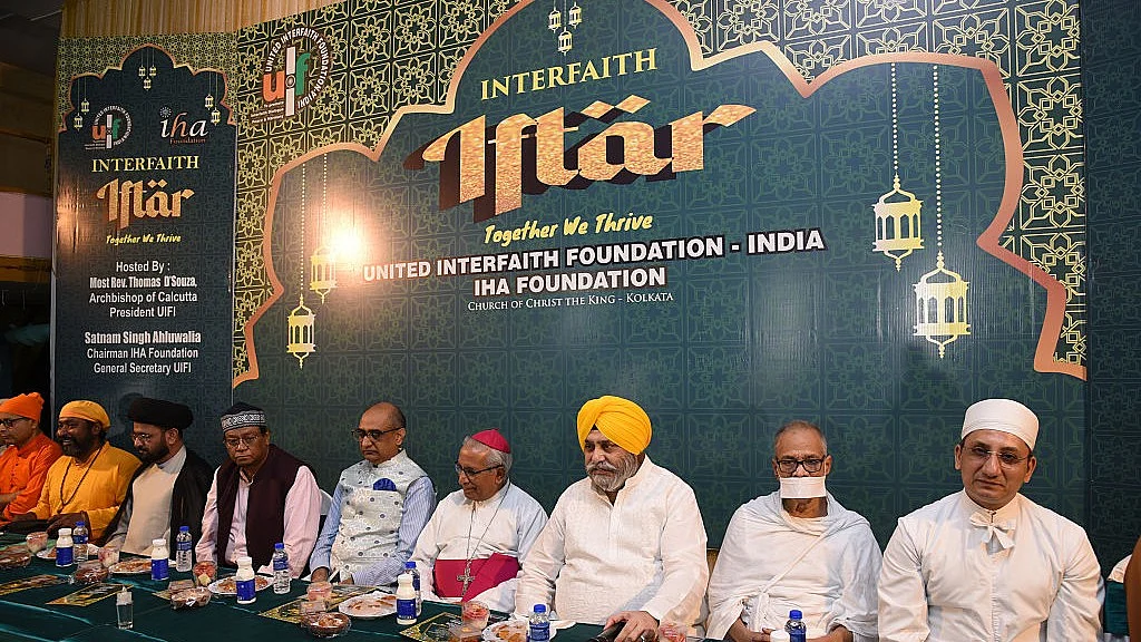 افطار پارٹی میں غیر مسلموں کی شرکت، آپسی بھائی چارے کو فروغ دینے کا بہترین ذریعہ... درخشاں خاتون