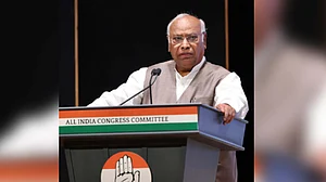 دہلی میں کانگریس کا تنظیمی اجلاس مکمل، ضلع صدور سے انتخابی حکمت عملی پر گفتگو