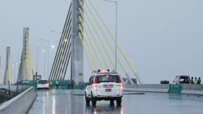 <div class="paragraphs"><p>بہار میں نو تعمیر جے پی پتھ</p></div>