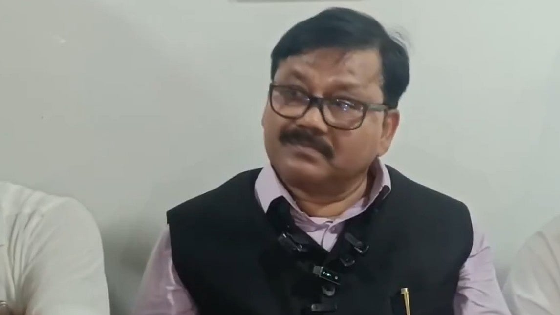 وقف بل کی حمایت سے نتیش کو لگاتار سیاسی نقصان، اب ماسٹر مجاہد عالم نے بھی چھوڑا جے ڈی یو کا ساتھ