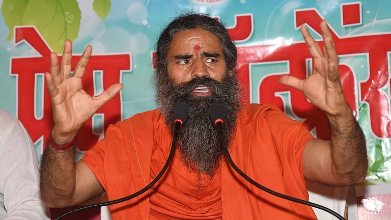 بابا رام دیو، تصویر آئی اے این ایس