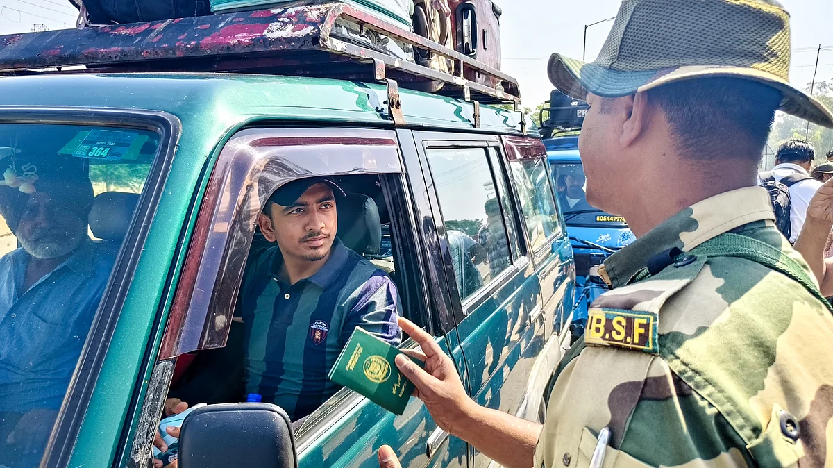 <div class="paragraphs"><p>فائل علامتی تصویر آئی اے این ایس</p></div>