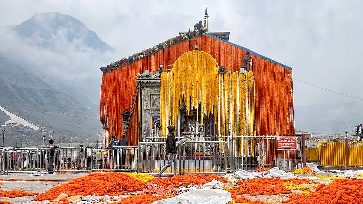 <div class="paragraphs"><p>کیدارناتھ دھام / آئی اے این ایس</p></div>