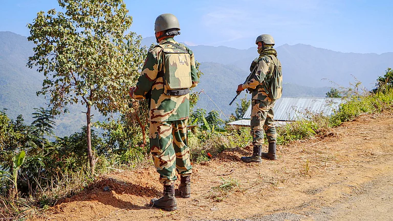 پاکستان پر بھروسہ نہیں کیا جا سکتا، راہل گاندھی کے سوالات عوام کی آواز ہیں: سنجے راؤت