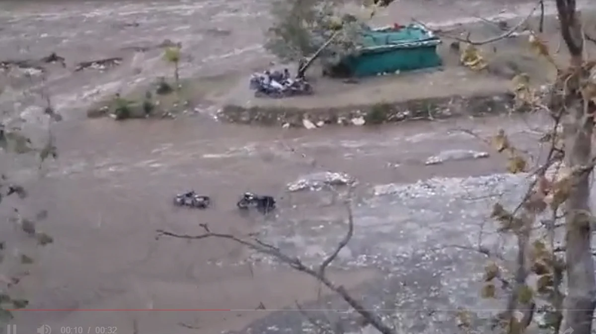 <div class="paragraphs"><p>ویڈیو گریب</p></div>