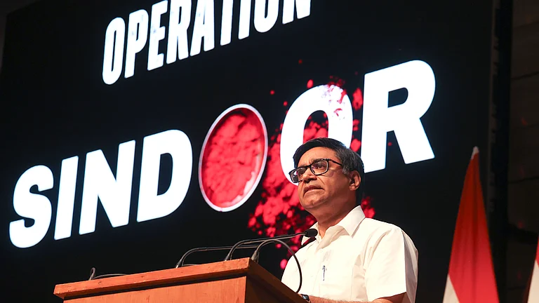 यदि पाकिस्तान तनाव बढ़ाता है तो भारत 'दृढ़ता से जवाब देने' के लिए तैयार है: एनएसए ने अपने समकक्षों से कहा