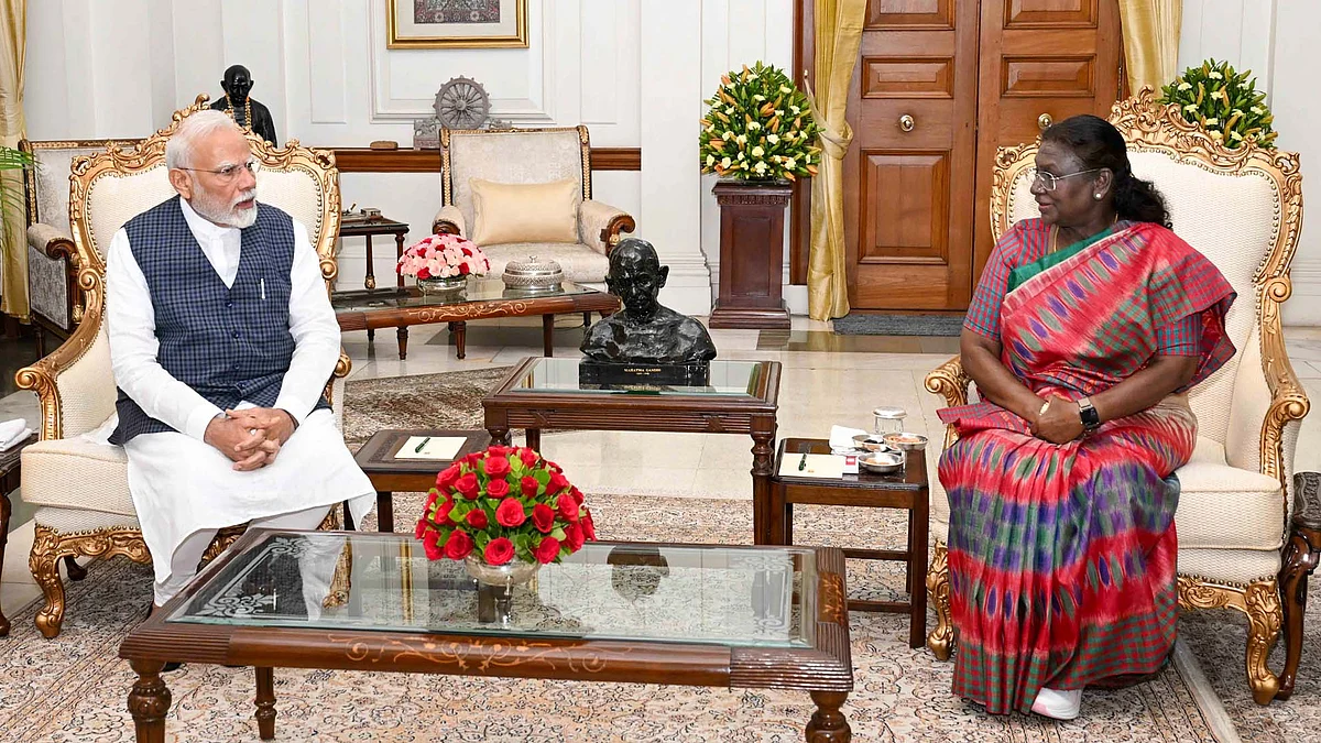 <div class="paragraphs"><p>وزیر اعظم مودی اور صدر مرمو / آئی اے این ایس</p></div>