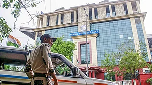 ’پہلگام حملے سے متعلق تصاویر، ویڈیوز یا معلومات شیئر کریں‘، این آئی اے کی اپیل