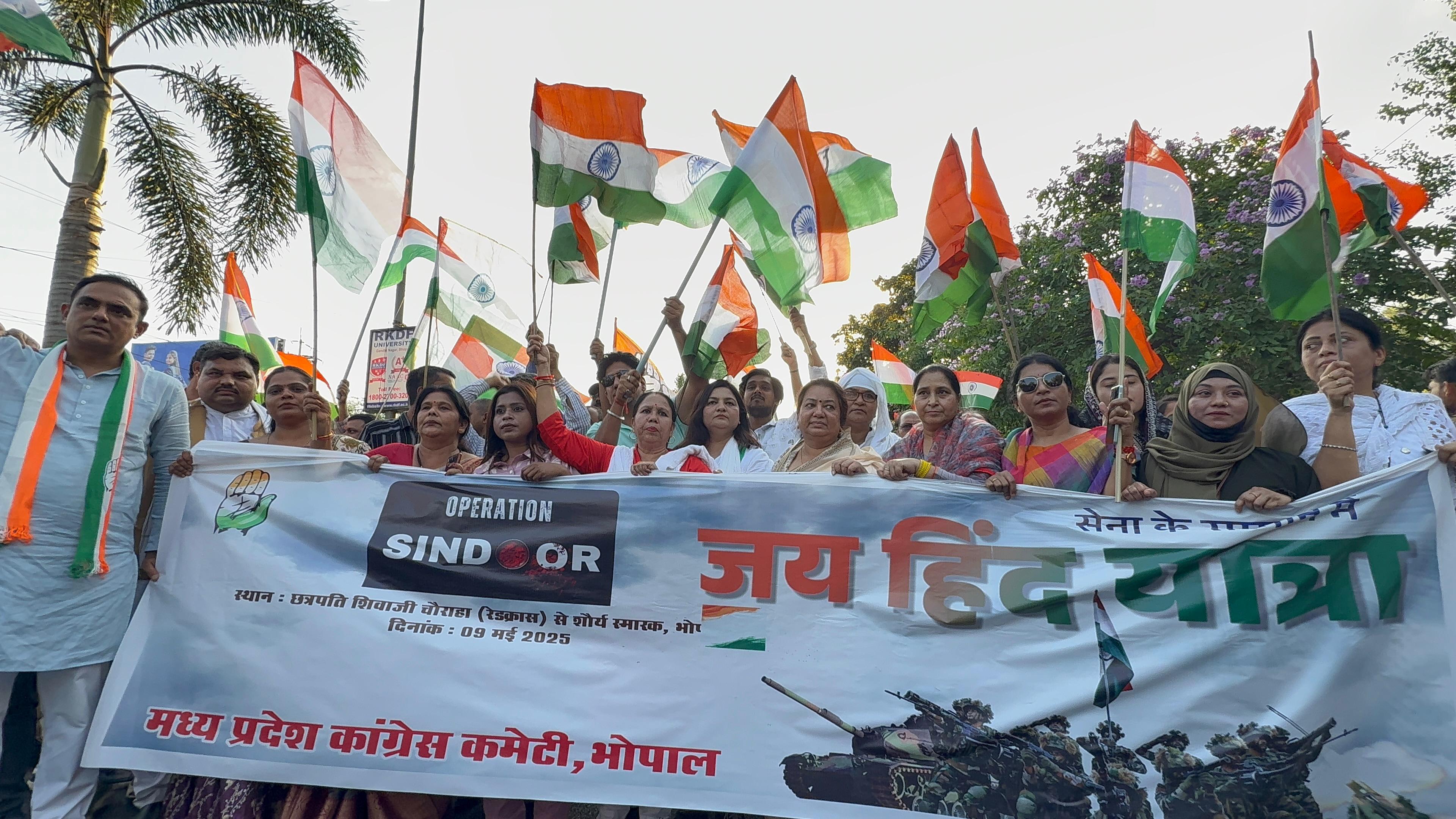 <div class="paragraphs"><p>مدھیہ پردیش میں ’جئے ہند یاترا‘ کا منظر</p></div>