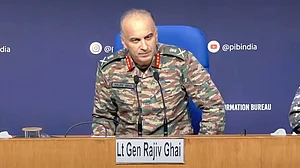 آپریشن سندور کا مقصد دہشت گردی کا خاتمہ تھا، جس میں فوج کو زبردست کامیابی حاصل ہوئی: ڈی جی ایم او راجیو گھئی