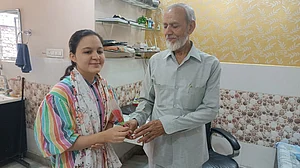 شاریہ فاطمہ شیروانی کو اُردو میں صد فیصد نمبر ملنے پر ’اردو ڈیولپمنٹ آرگنائزیشن‘ نے پیش کی مبارکباد