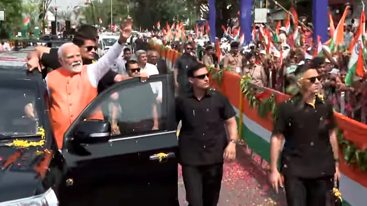<div class="paragraphs"><p>ودورا میں وزیر اعظم مودی کا روڈ شو/ویڈیو گریب</p></div>