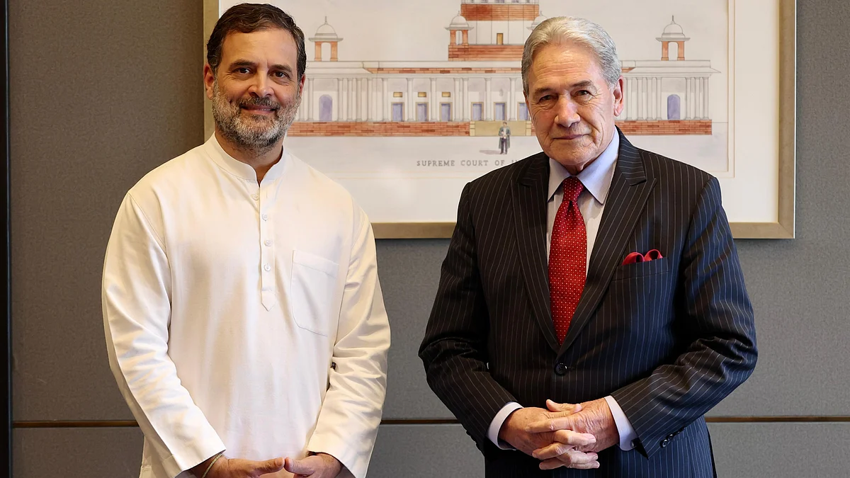 <div class="paragraphs"><p>راہل گاندھی اور ونسٹن پیٹرس، تصویر @INCIndia</p></div>