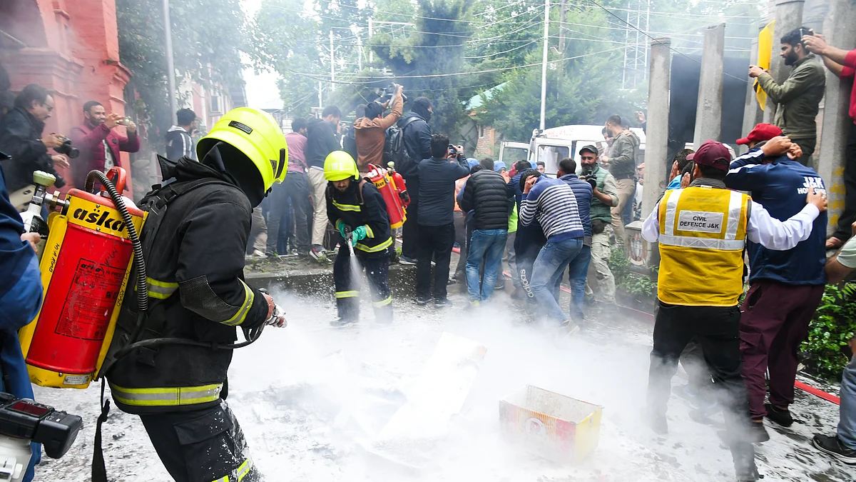 <div class="paragraphs"><p>ماک ڈرل کا منظر، تصویر <a href="https://x.com/airnewsalerts">@airnewsalerts</a></p></div>