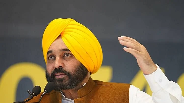 اکال تخت پر پنجاب کے وزیر اعلیٰ بھگونت مان کی پیشی... ہرجندر