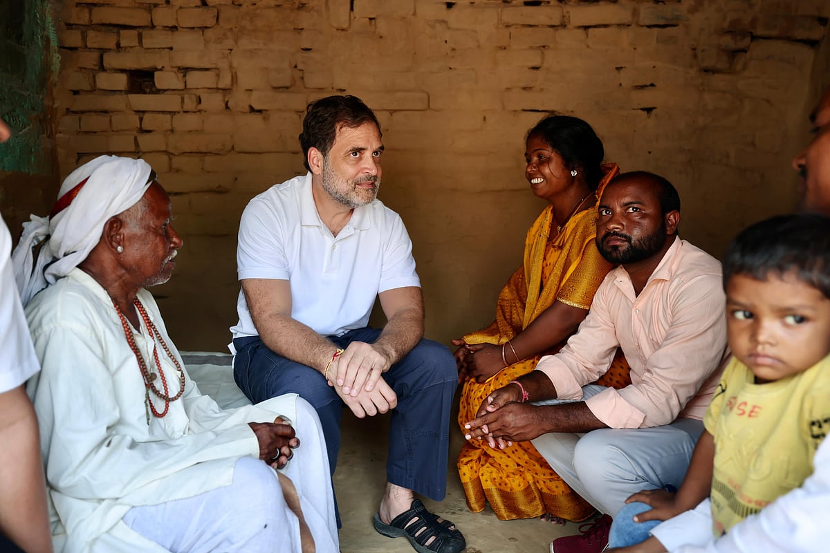 بہار دورہ پر راہل گاندھی کی دشرتھ مانجھی کے اہل خانہ سے ہوئی ملاقات، بھاگیرتھ اسمبلی انتخاب لڑنے کے خواہشمند