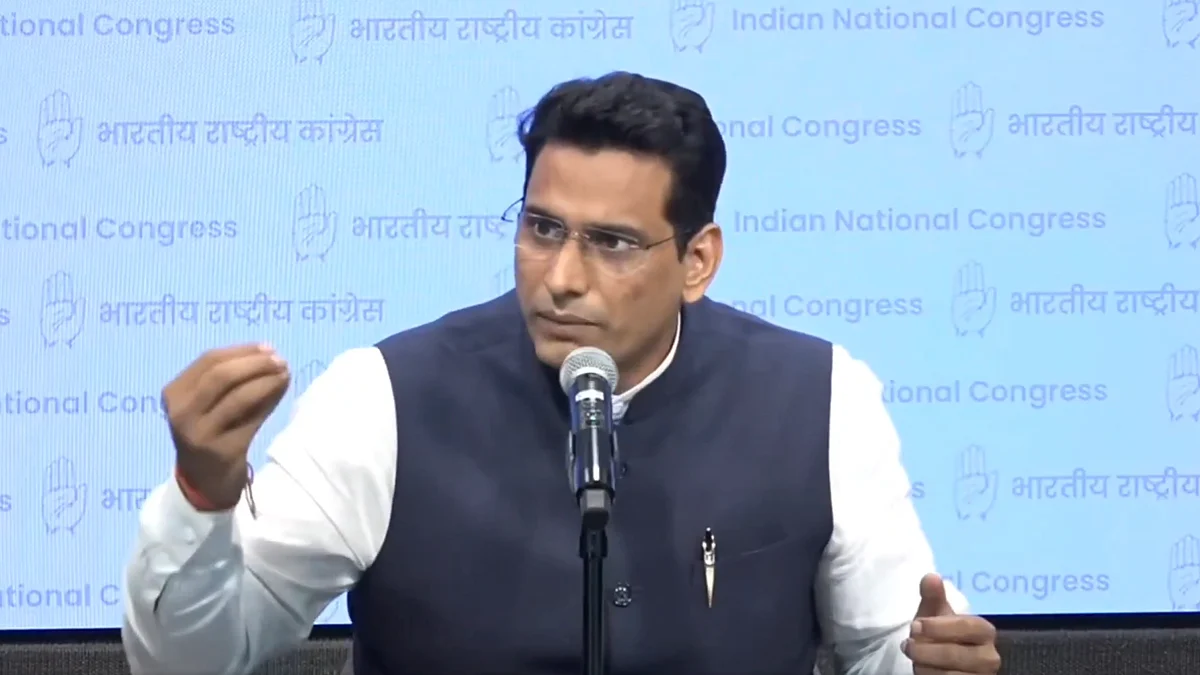 <div class="paragraphs"><p>چھتیس گڑھ کے رکن اسمبلی دیویندر یادو، ویڈیو گریب</p></div>