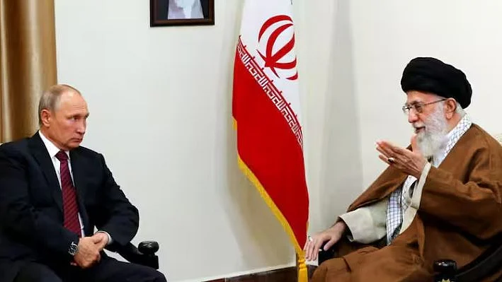 <div class="paragraphs"><p>آیت اللہ علی خامنہ ای اور ولادمیر پوتن، تصویر&nbsp;ایکس/@khamenei_ir</p></div>