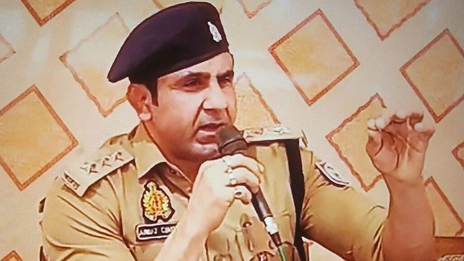 سنبھل: کانوڑ یاترا اور تعزیہ کے متعلق چندوسی سرکل افسر انوج چودھری کا نیا فرمان جاری