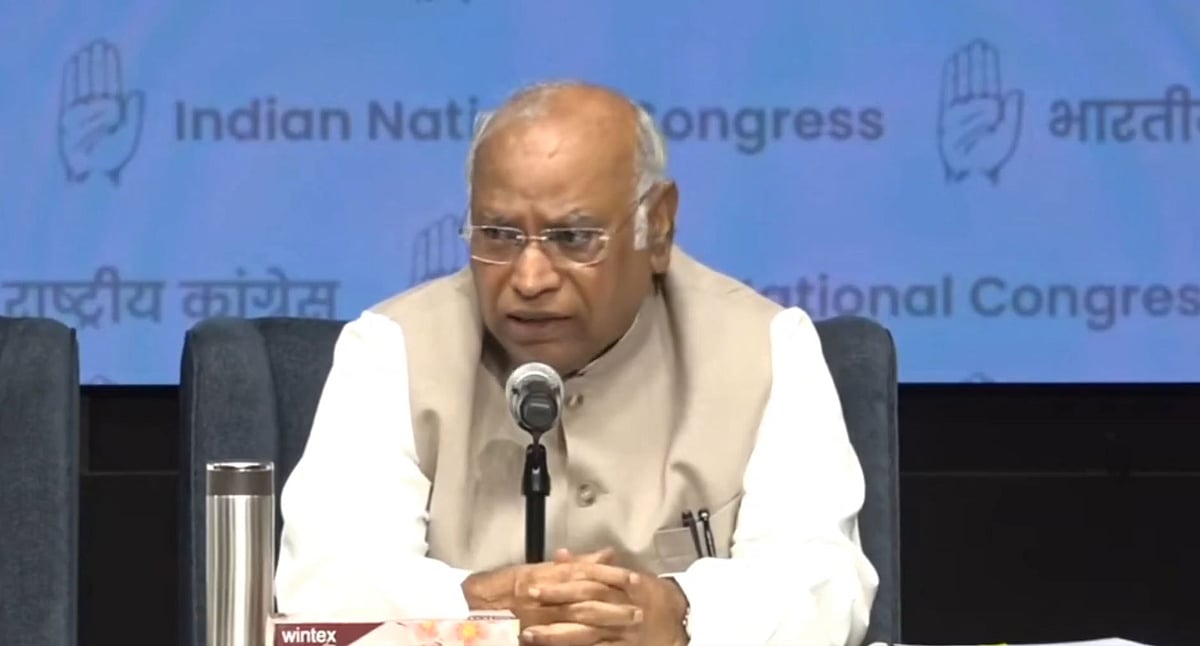 <div class="paragraphs"><p>کانگریس صدر کھڑگے، ویڈیو گریب</p></div>