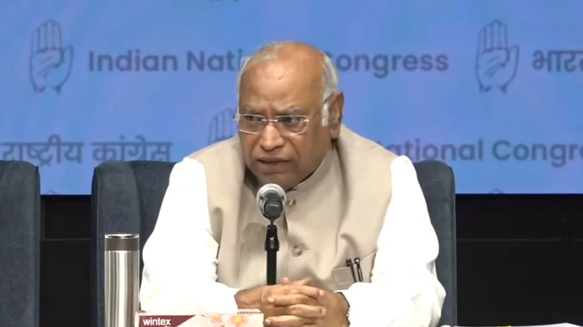 <div class="paragraphs"><p>کانگریس صدر کھڑگے، ویڈیو گریب</p></div>