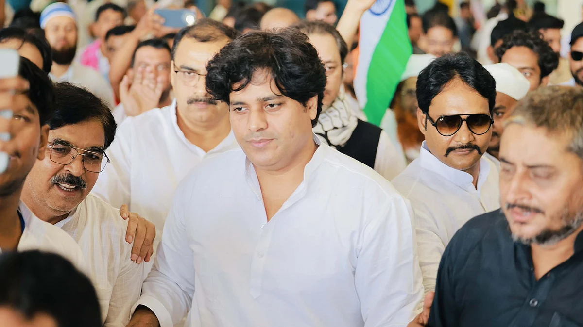 <div class="paragraphs"><p>کانگریس لیڈر عمران پرتاپ گڑھی</p></div>