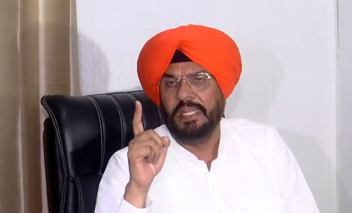 پنجاب: وزیر برائے صنعت اور این آر آئی کلدیپ دھالیوال نے دیا استعفیٰ، نو منتخب رکن اسمبلی سنجیو اروڑا کو ملی ذمہ داری