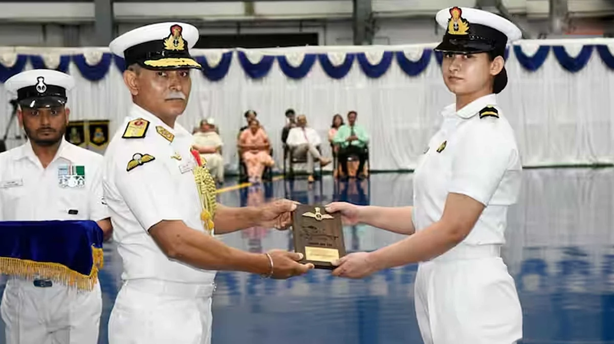 <div class="paragraphs"><p>سوشل میڈیا</p></div>