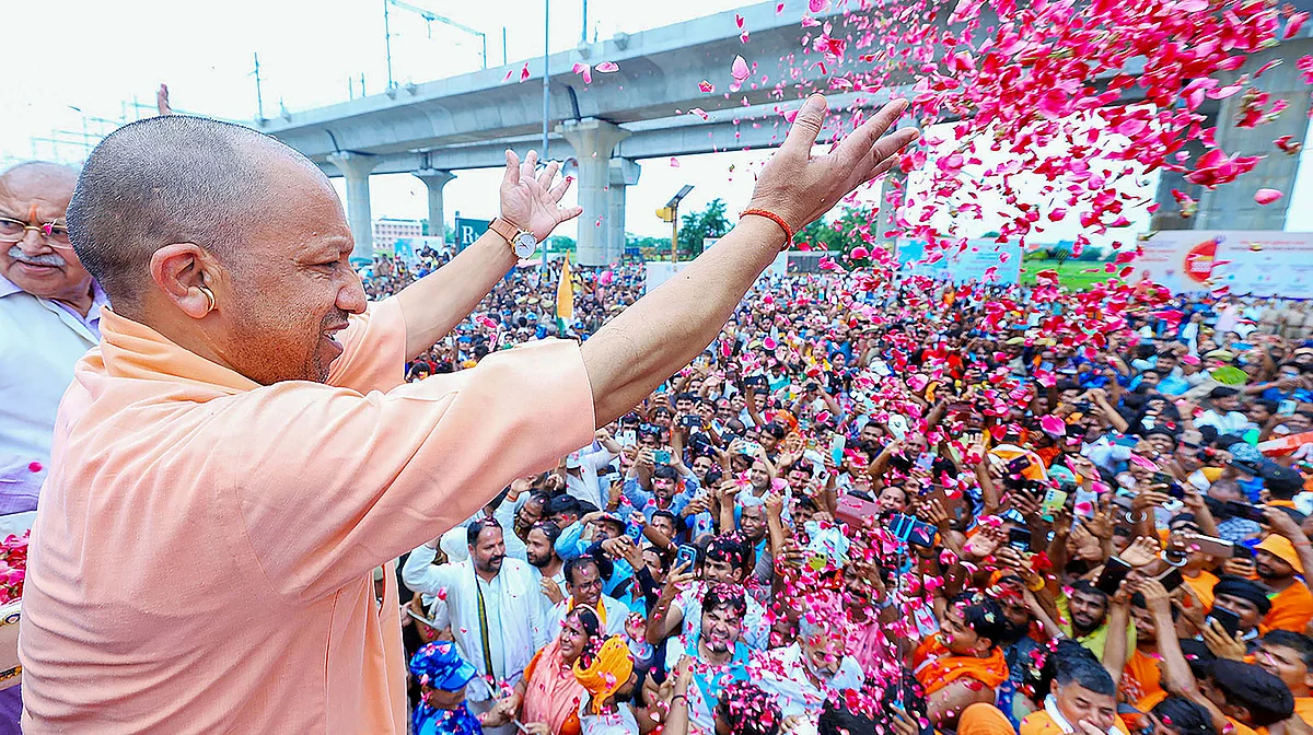 یوگی کی ’کانوڑ بھگتی‘ نفرت کا پیش خیمہ!