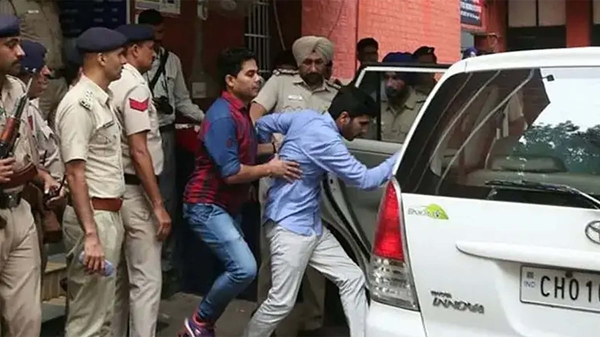 <div class="paragraphs"><p>سوشل میڈیا</p></div>