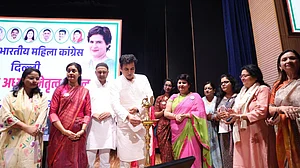 دہلی پردیش مہیلا کانگریس نے ’پریہ درشنی اڑان یوجنا‘ اور ’پریہ درشنی سلائی یوجنا‘ کا کیا آغاز