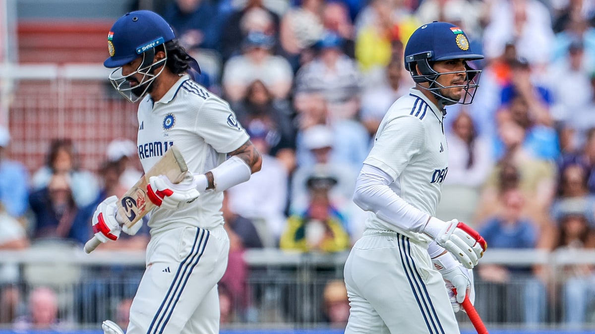 ہندوستان  نے دوسری اننگز میں دو وکٹوں کے نقصان پر 174 رنز بنالئے، برتری صرف 137 رہ گئی