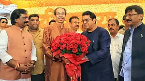 راج ٹھاکرے کی 13 سال بعد ماتوشری آمد، ادھو ٹھاکرے کو دی سالگرہ کی مبارکباد