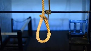 طالب علم نے سرعام بے عزتی کے بعد خودکشی کرلی!