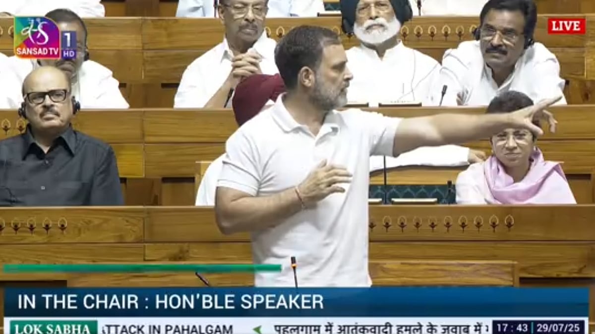 <div class="paragraphs"><p>لوک سبھا میں اپنی بات رکھتے ہوئے راہل گاندھی، ویڈیو گریب</p></div>