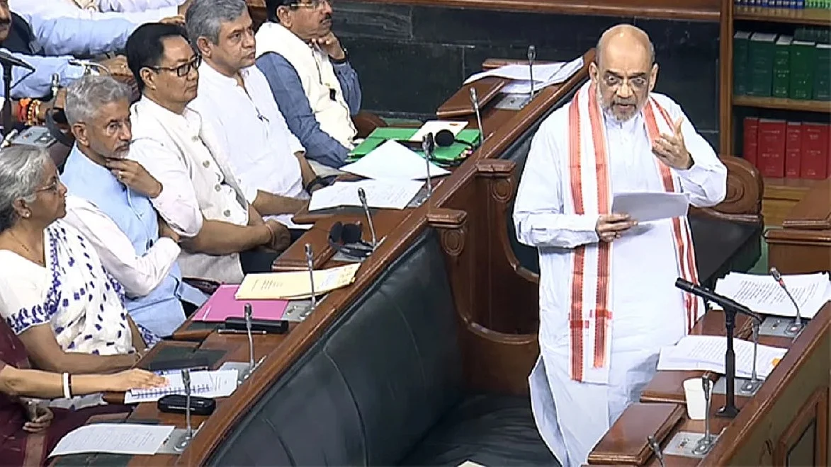 <div class="paragraphs"><p>امت شاہ، تصویر آئی اے این ایس</p></div>