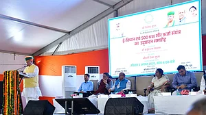 دہلی اسمبلی نے رقم کی تاریخ، شمسی توانائی اور کاغذ سے پاک ملک کی پہلی اسمبلی