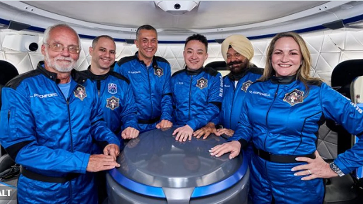 <div class="paragraphs"><p>تصویر ’ایکس‘ <a href="https://x.com/blueorigin">@blueorigin</a></p></div>