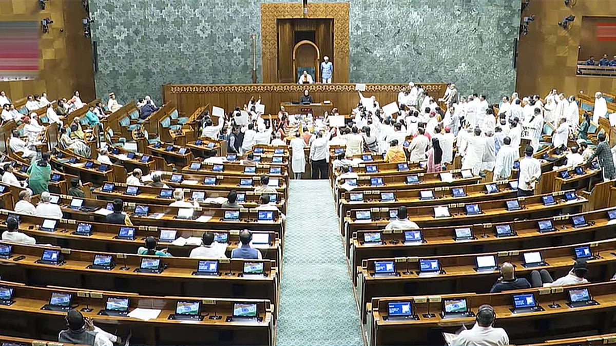 <div class="paragraphs"><p>سوشل میڈیا</p></div>