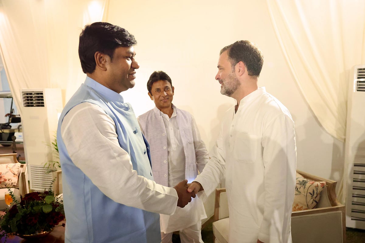 راہل گاندھی کی ڈنر میٹنگ: انڈیا بلاک کے رہنماؤں کو دکھائے الیکشن فراڈ کے ثبوت ... دیکھیں خصوصی فوٹو گیلری