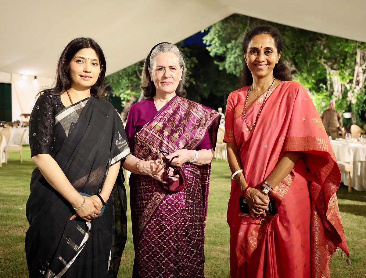 راہل گاندھی کی ڈنر میٹنگ: انڈیا بلاک کے رہنماؤں کو دکھائے الیکشن فراڈ کے ثبوت ... دیکھیں خصوصی فوٹو گیلری