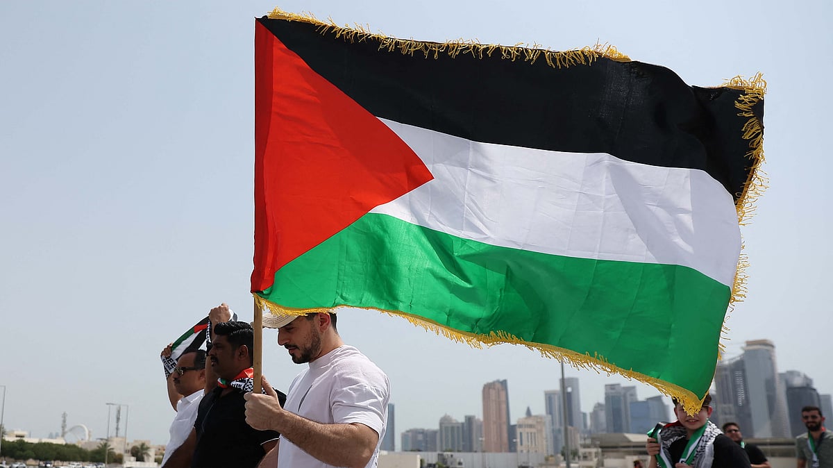 <div class="paragraphs"><p>فلسطینی پرچم / Getty Images</p></div>