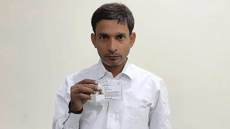 <div class="paragraphs"><p>منٹو پاسوان، تصویر بشکریہ&nbsp;www.nationalheraldindia.com</p></div>