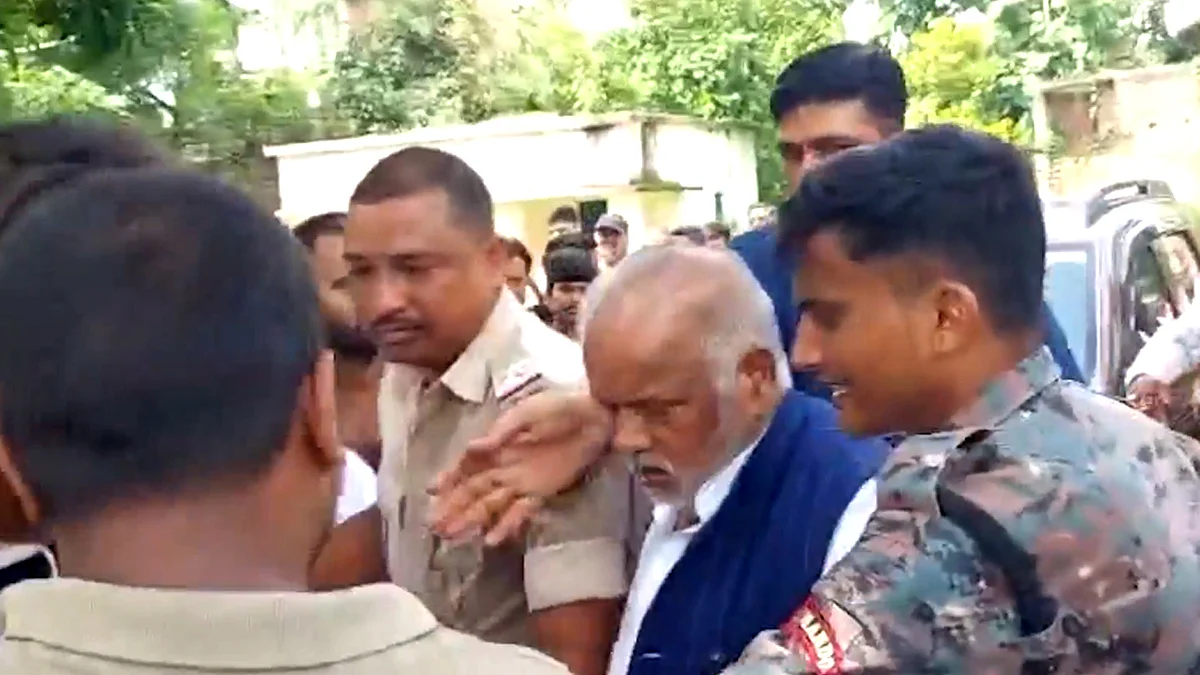 <div class="paragraphs"><p>ویڈیو گریب</p></div>