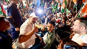 ’ووٹر ادھیکار یاترا‘ کو ملی عوامی حمایت سے سیاسی ماہرین حیران، بہار میں کانگریس کی پوزیشن مستحکم... عتیق الرحمن