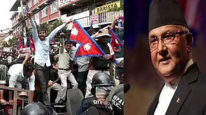 کیا نیپال میں ’جین-زی‘ کے ساتھ ہو جائے گا کھیل؟ نیپال میں 8 کمیونسٹ پارٹیوں کا ہوا انضمام