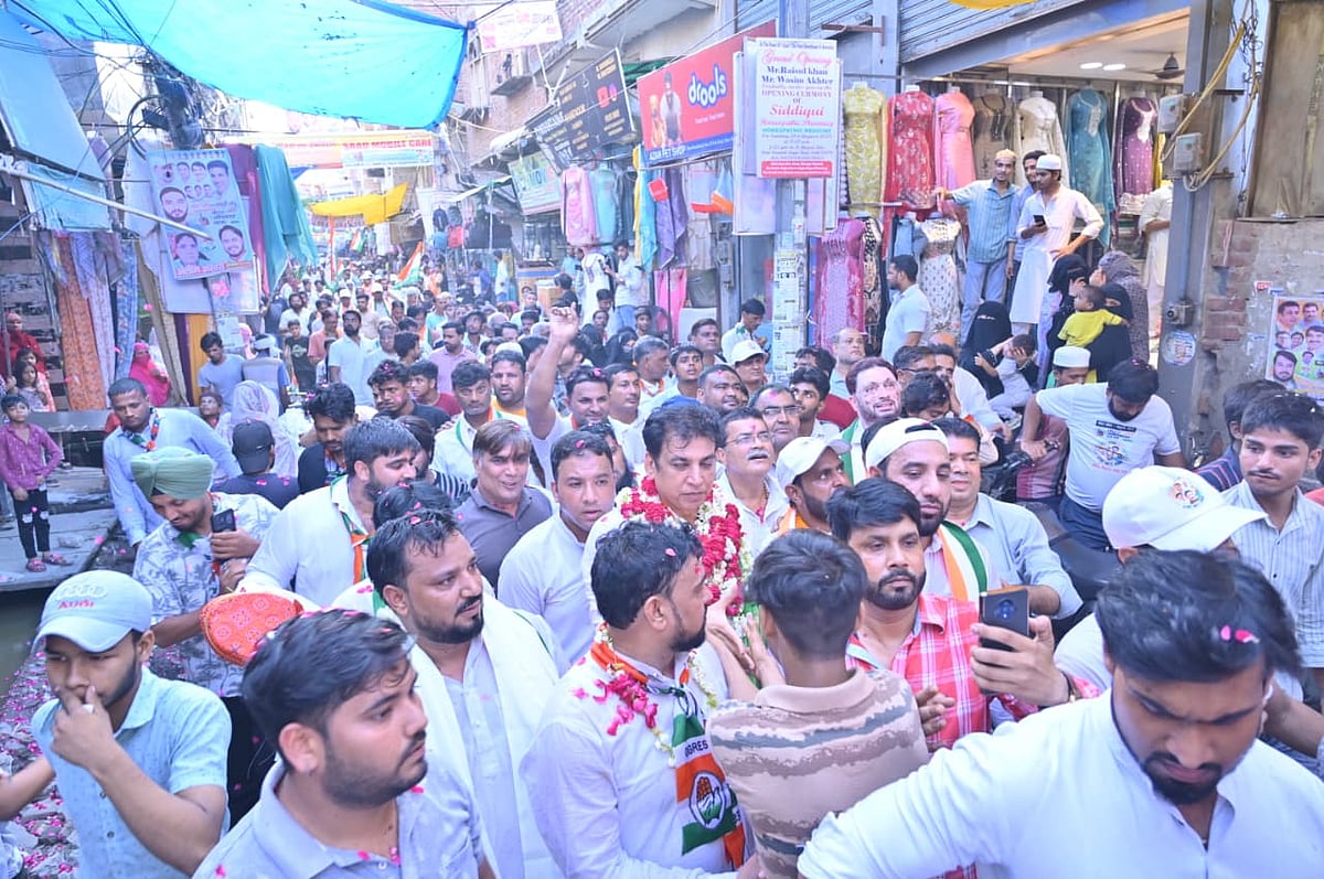 دہلی: ’ووٹ چوری‘ کے خلاف دیویندر یادو کی قیادت میں نکالی گئی ’ووٹر ادھیکار یاترا‘، ہزاروں کانگریس کارکنان کی شرکت