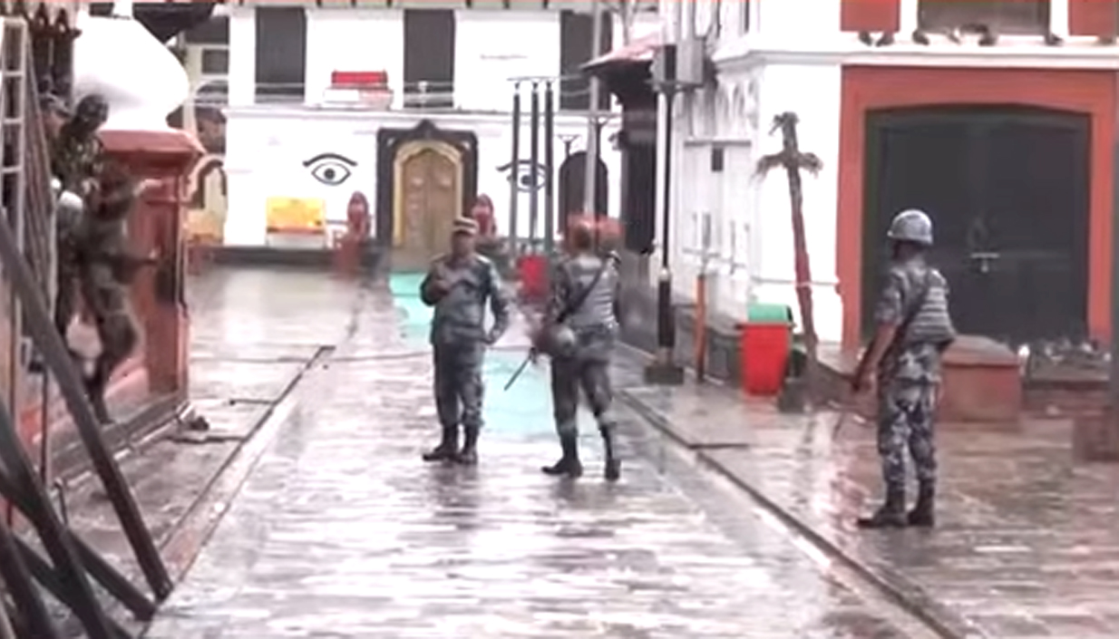 <div class="paragraphs"><p>ویڈیو گریب</p></div>